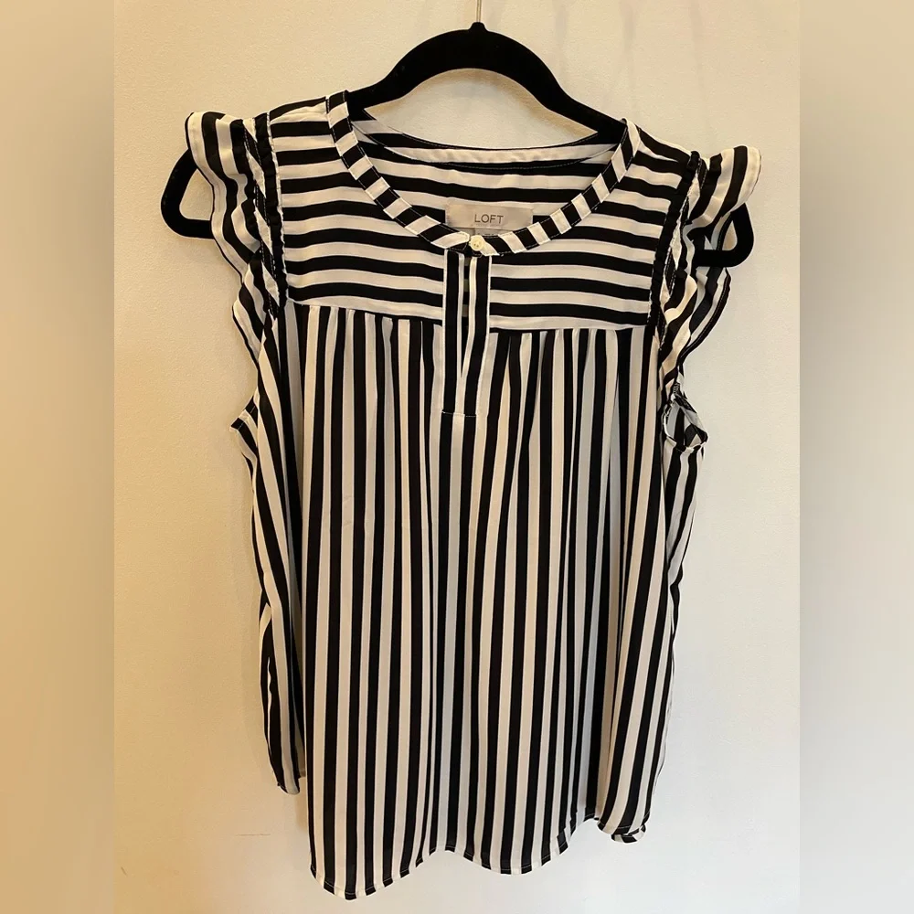 LOFT - Black and White Striped Sleeveless Top - Picture 2 of 4
